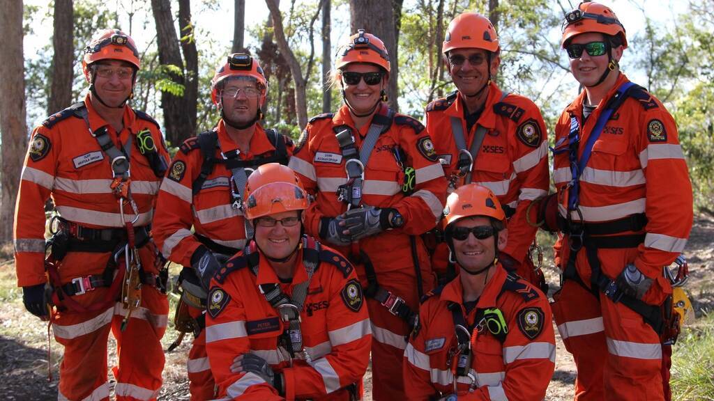 A group of SES volunteers